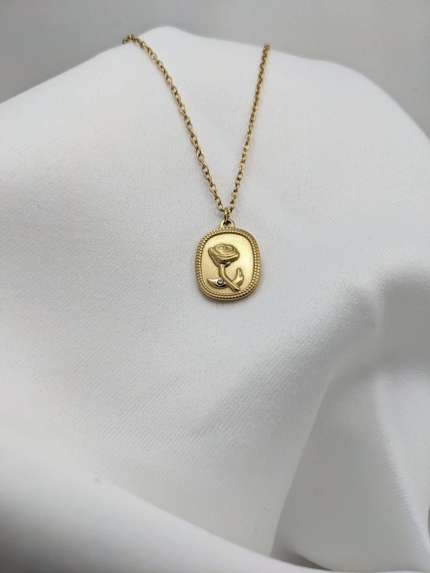 Vintage Eternal Bloom Necklace