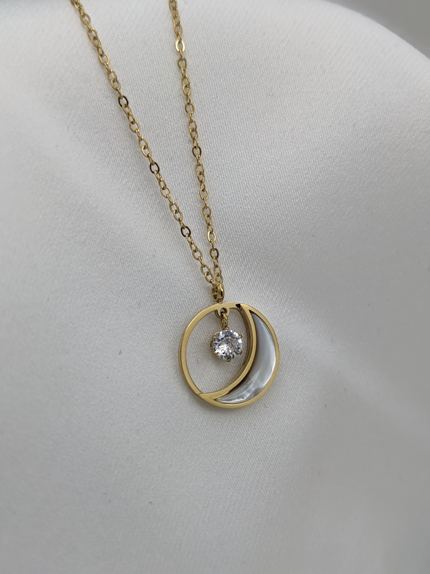 Luna Light Necklace
