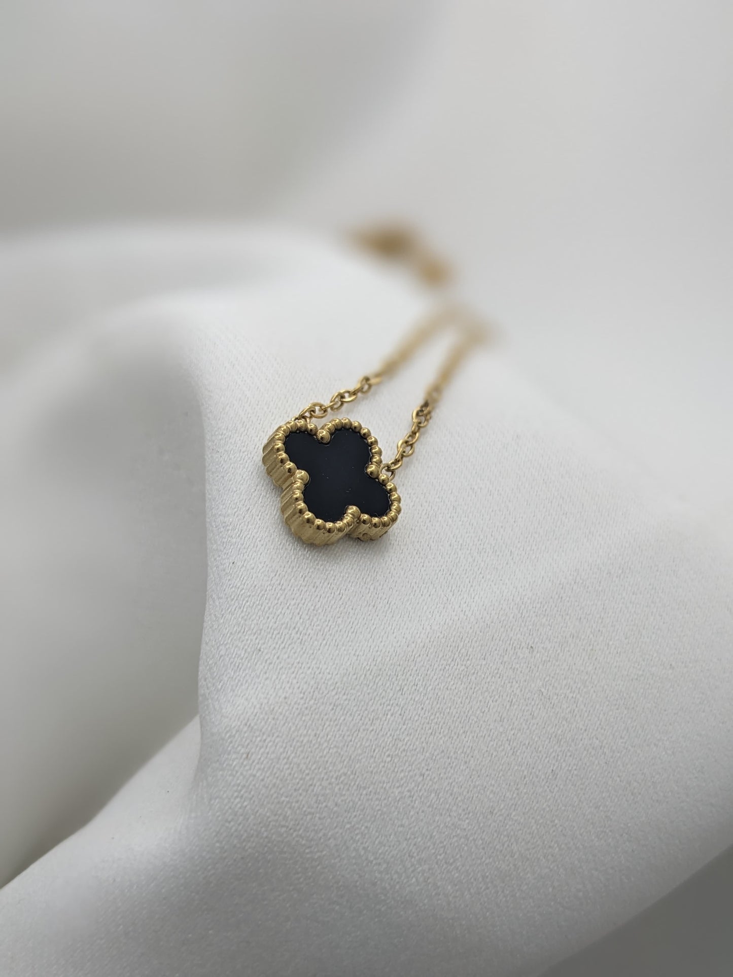 Reversible B&W Clover Necklace