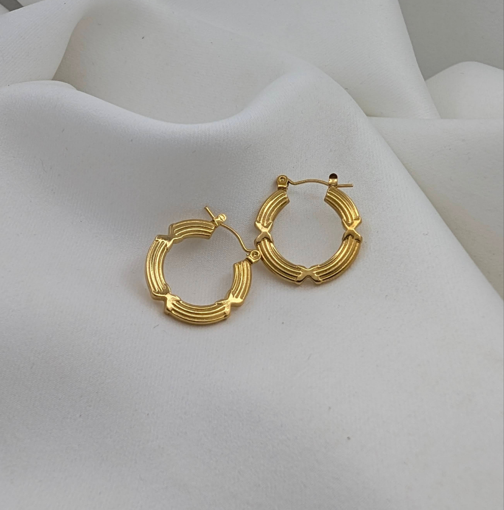 Gleam Hoops