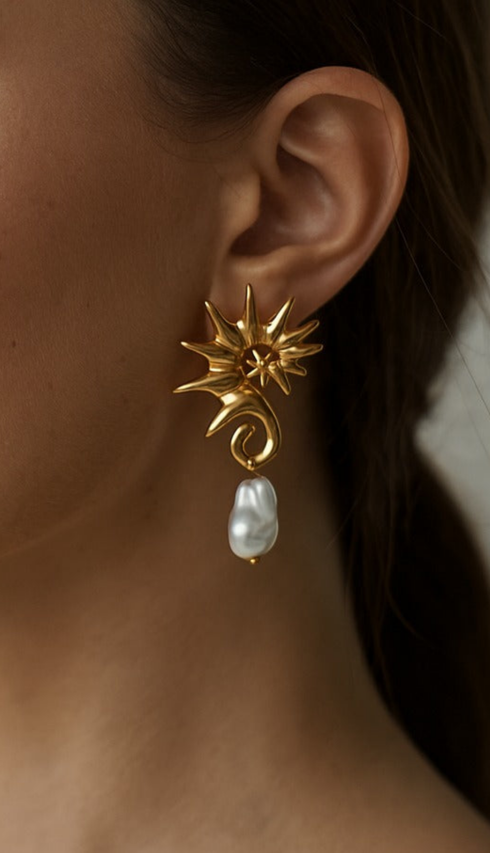 Seahorse Pearl Earrings