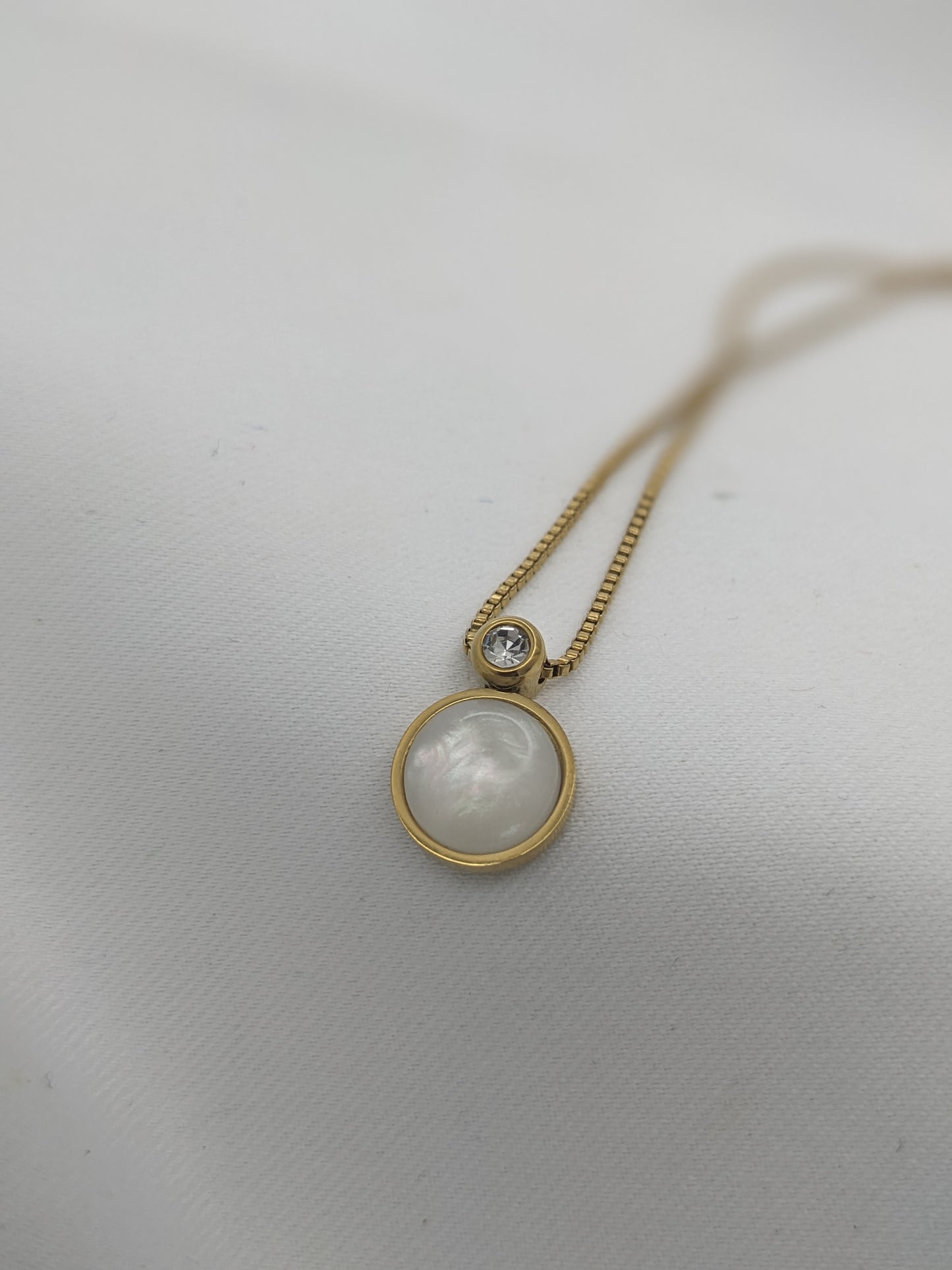 Luna Necklace