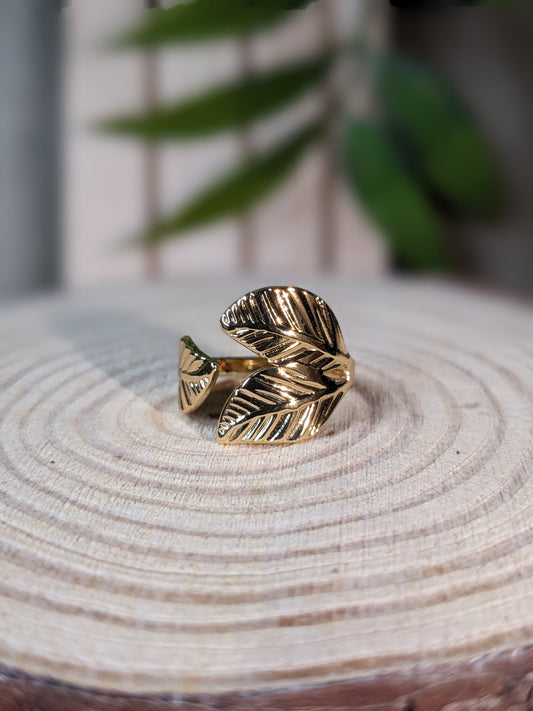 Leafy Adjustable Ring