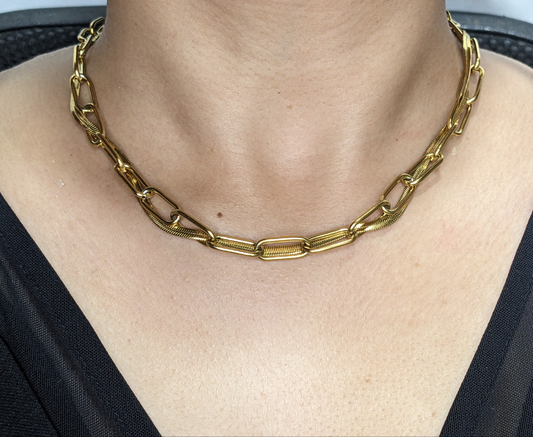 The Parisian Link