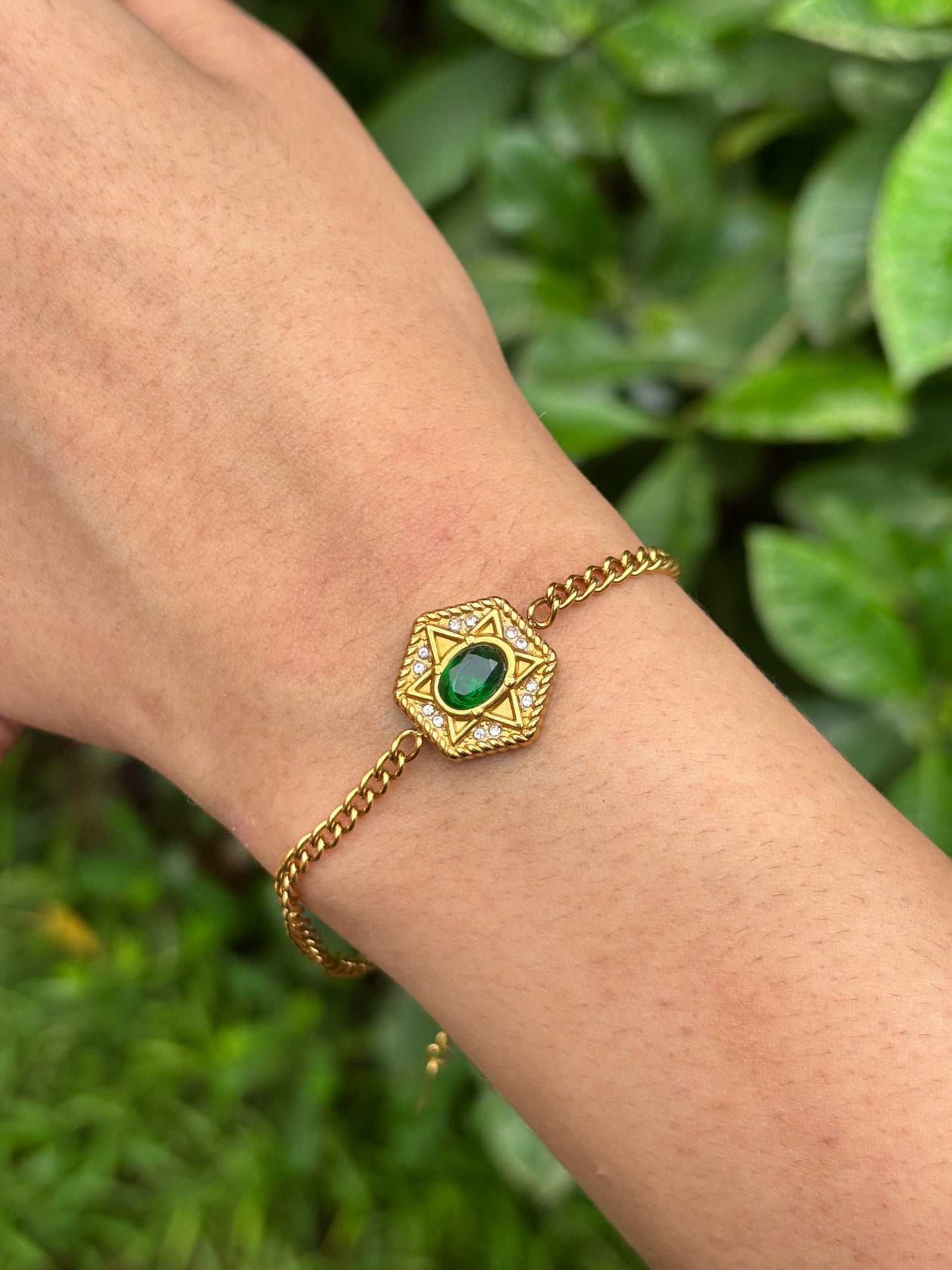 Emrald Starlet Bracelet