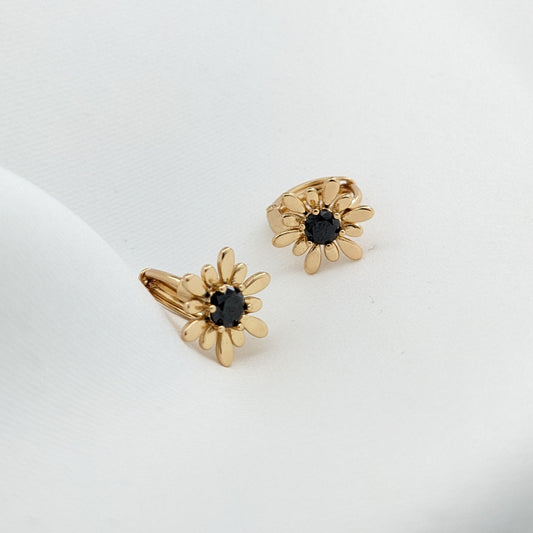 Daisy Studs
